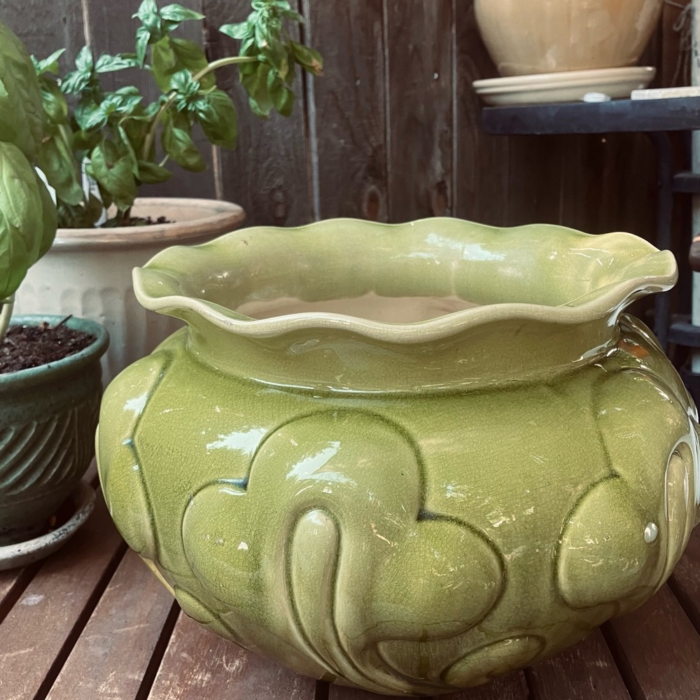 Elegant Olive Ceramic Jardenaire